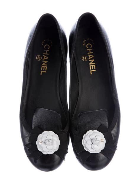 chanel cap toe flats sale.